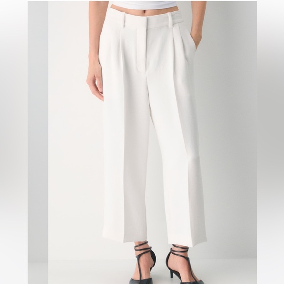 NWOT Aritzia The Effortless Pant Cropped - Crepette - Picture 1 of 6